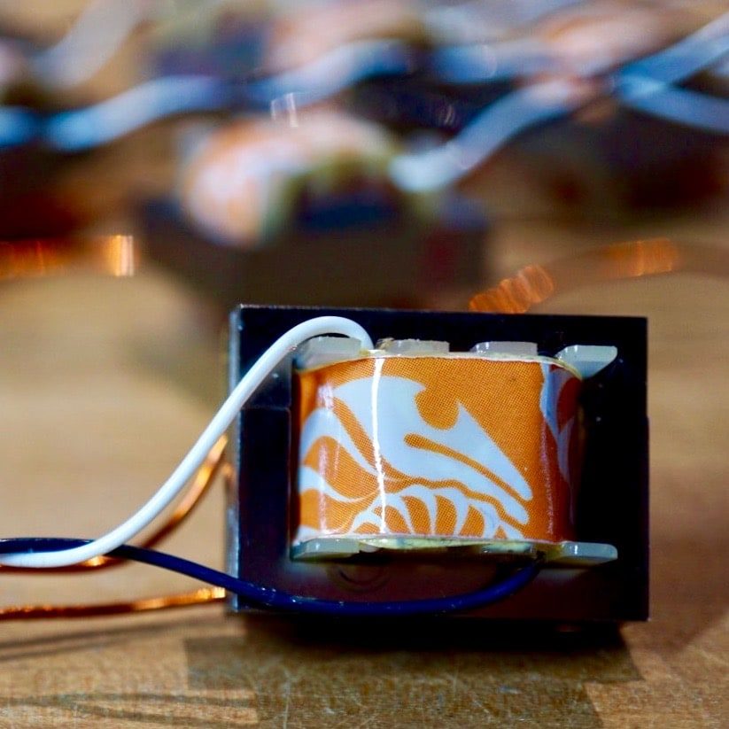 Extinct audio ribbon microphone transformer