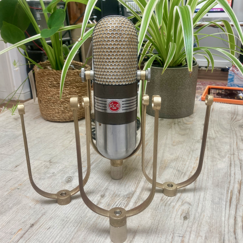 RCA 77DX yoke