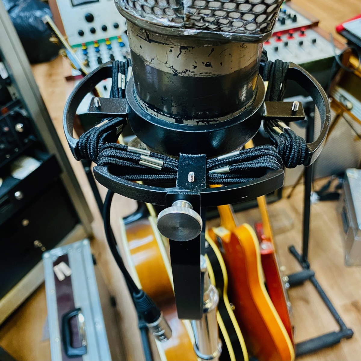 RCA KU3A suspension mount - Image 4