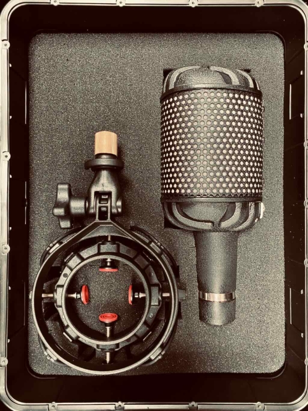 Extinct Audio 4033x dual transducer microphone Extinct Audio